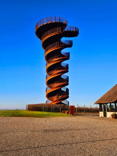 Marsk Tower - Skulptur & Aussichtsturm bei Skærbæk (DK)