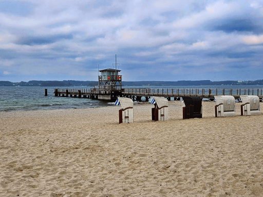 Seebrücke & Strand von Glücksburg